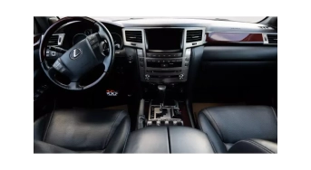 Lexus LX 570 F Sport прокат Lexus LX 570 F Sport салон