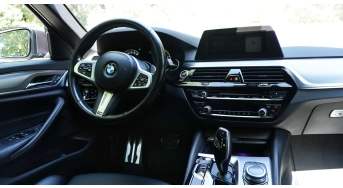 Rent BMW 530i (4WWD) in Almaty without a driver | BMW car rental BMW 530i (4WD)