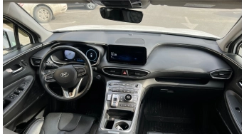 Аренда Hyundai Santa Fe в Алматы - кроссовер по цене проката от ₸35 000/сутки без водителя Hyundai Santa Fe